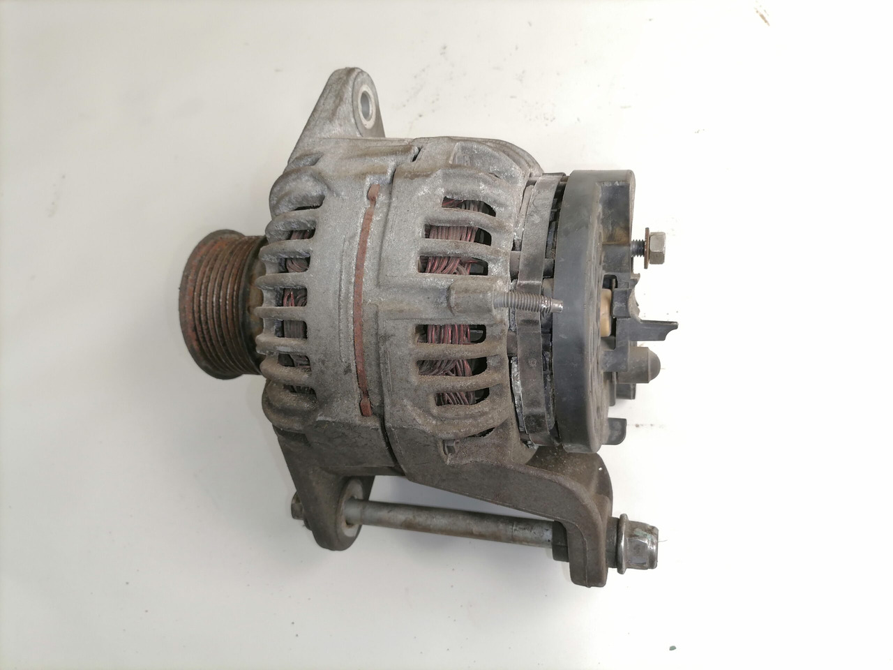 Alternador para Camión Volvo Alternator 22218393: foto 6