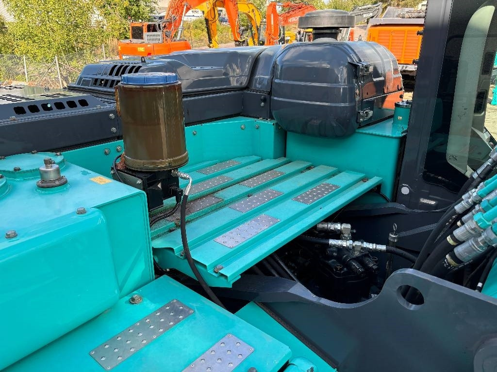 Excavadora de cadenas Kobelco SK350LC-10E: foto 17