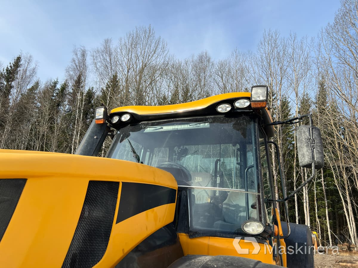 Tractor Traktor JCB Fastrac 8250: foto 36