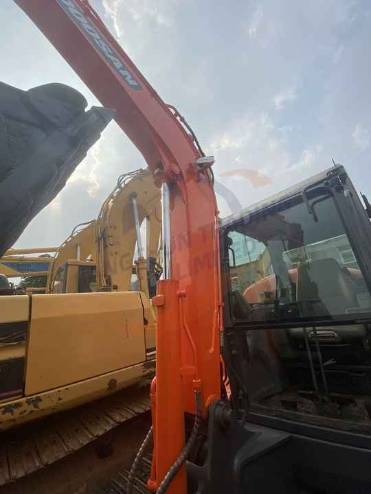 Excavadora de cadenas Used excavator doosan dx60  excavators machinery doosan dx60 dx80 dx75 dx225 Good Condition Low price: foto 7