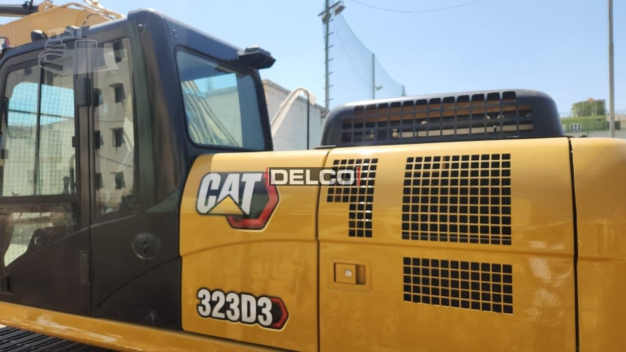 Excavadora de cadenas nuevo CATERPILLAR 323D3: foto 6