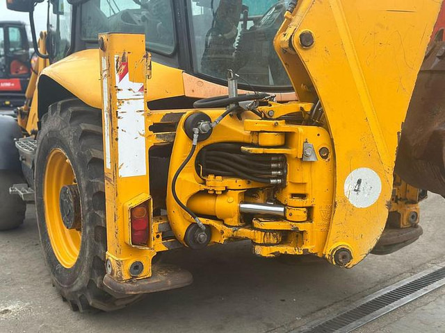 Retroexcavadora JCB 3CX: foto 18