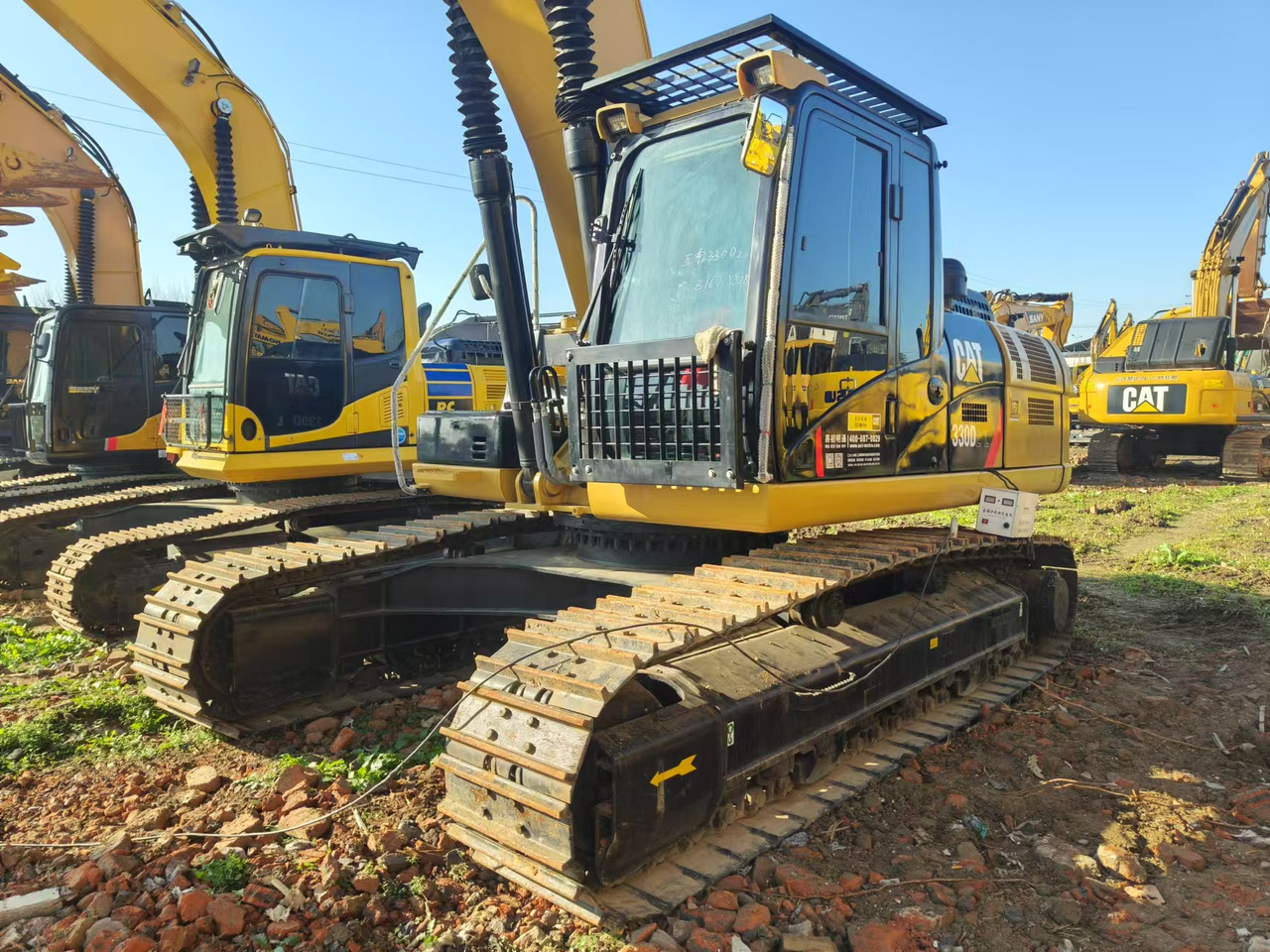 Excavadora de cadenas CATERPILLAR 330D2: foto 7