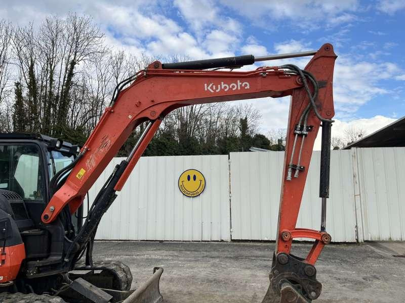 Excavadora de cadenas Kubota KX080-4A: foto 18