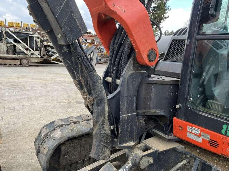 Excavadora de cadenas Kubota KX080-4A: foto 21