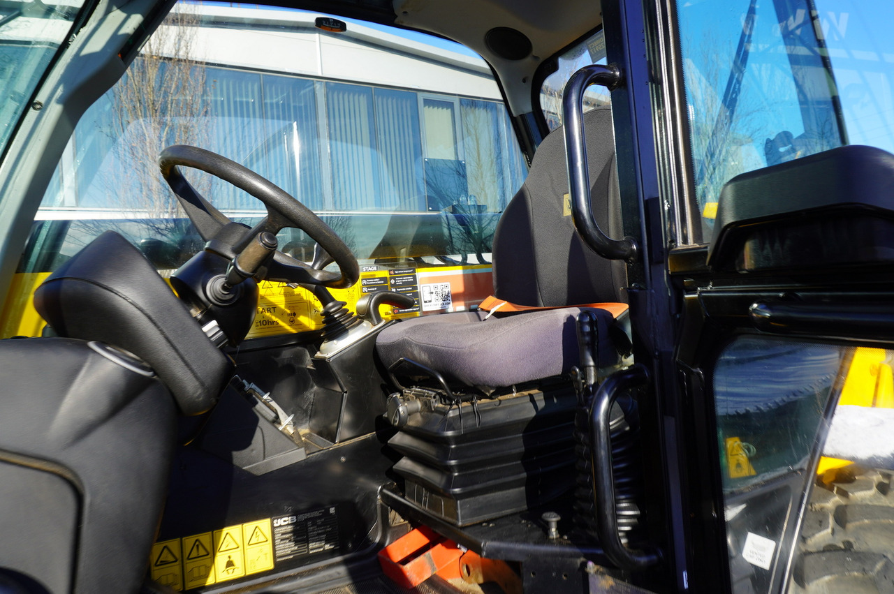 Leasing de JCB 540-170 Telescopic Loader / 17m / joystick JCB 540-170 Telescopic Loader / 17m / joystick: foto 36