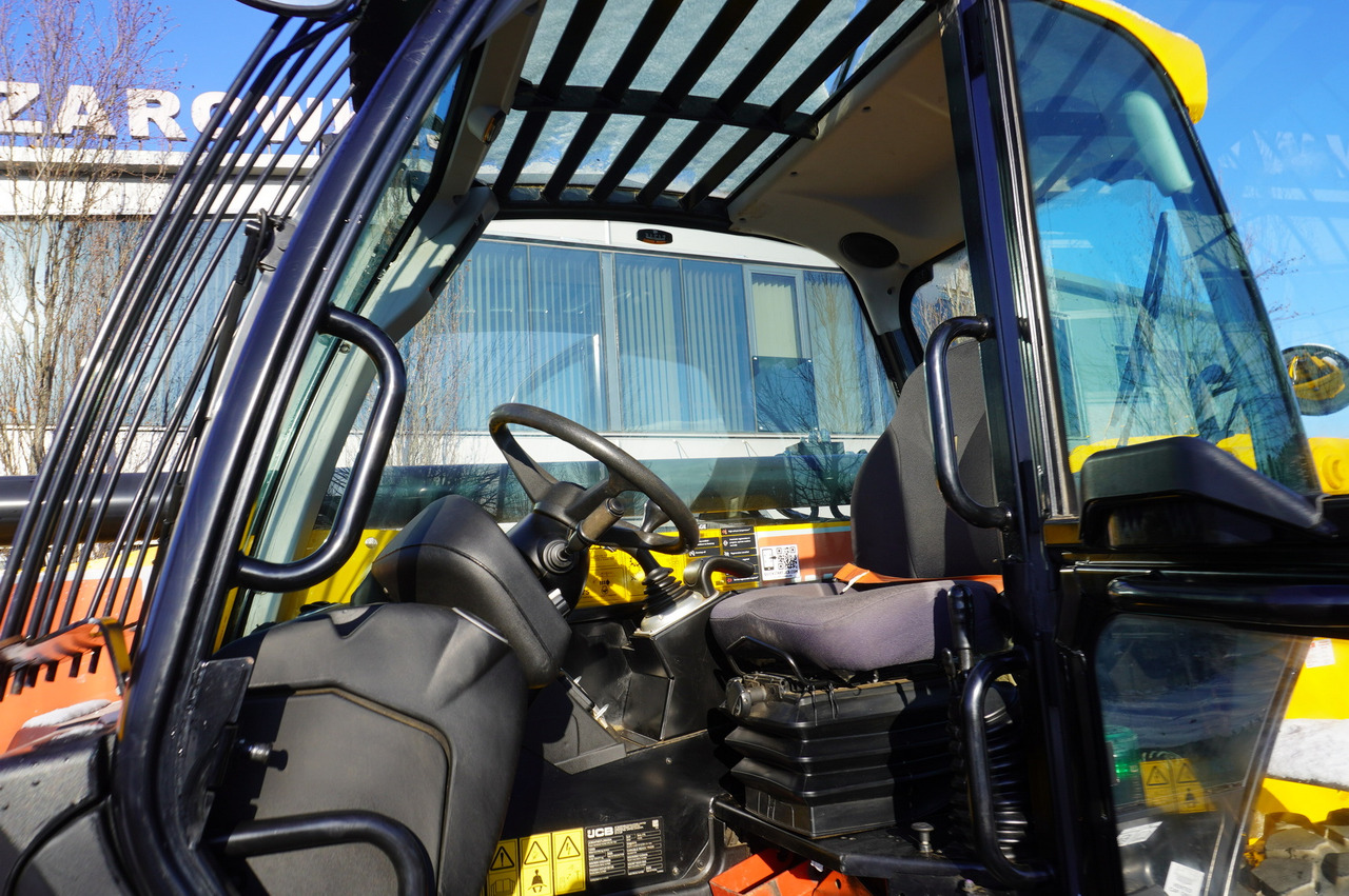 Leasing de JCB 540-170 Telescopic Loader / 17m / joystick JCB 540-170 Telescopic Loader / 17m / joystick: foto 35