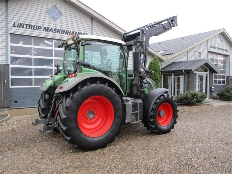 Tractor Fendt 514 Vario med frontlæsser og frontlift: foto 14