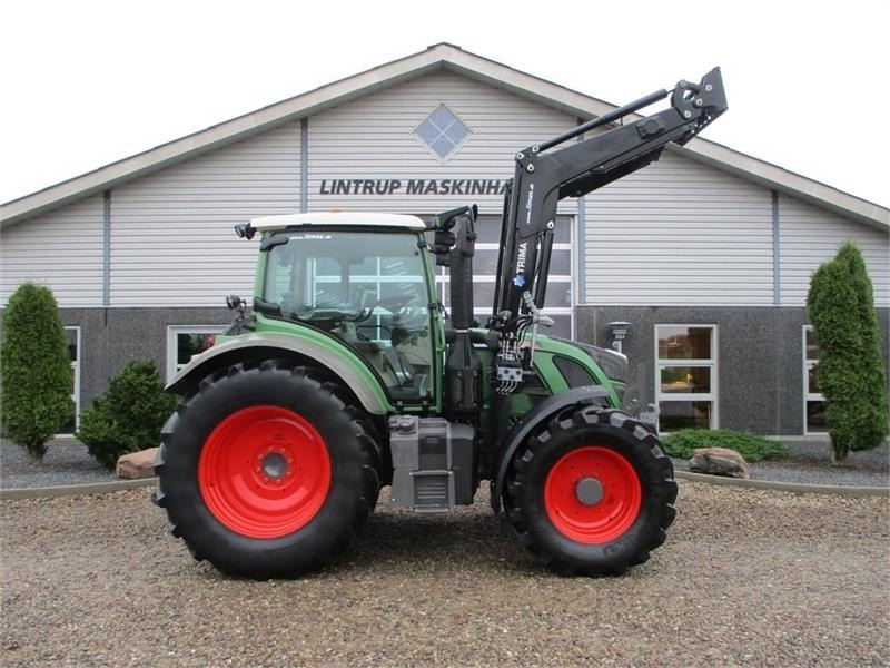 Tractor Fendt 514 Vario med frontlæsser og frontlift: foto 8