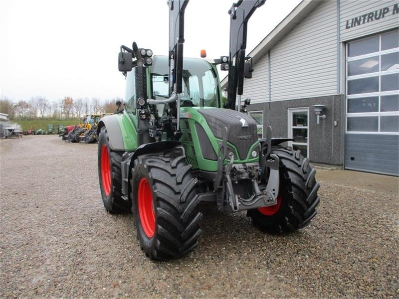 Tractor Fendt 514 Vario med frontlæsser og frontlift: foto 18