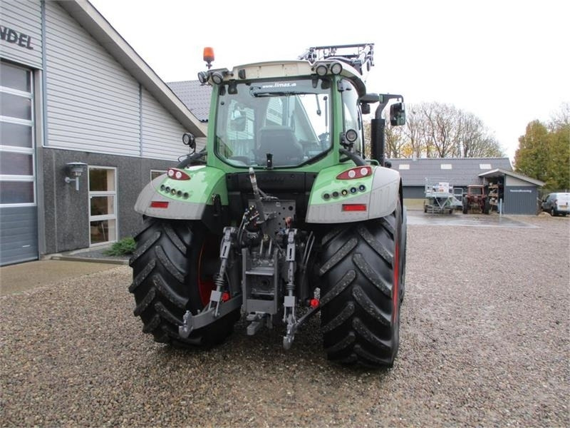 Tractor Fendt 514 Vario med frontlæsser og frontlift: foto 16