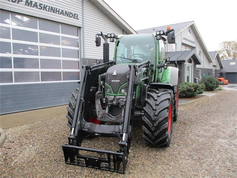 Tractor Fendt 514 Vario med frontlæsser og frontlift: foto 10