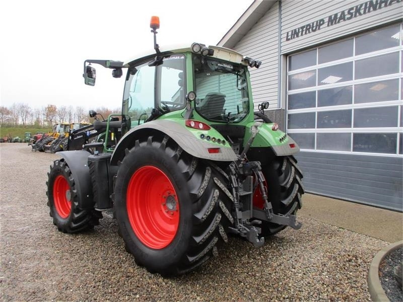 Tractor Fendt 514 Vario med frontlæsser og frontlift: foto 12