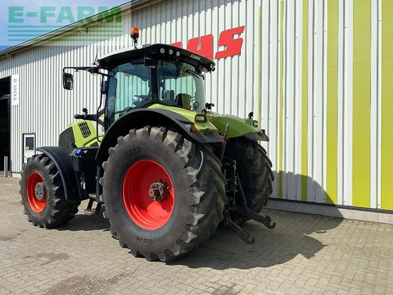 Tractor CLAAS axion 830 cmatic CMATIC: foto 17