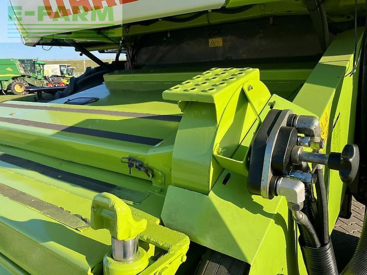 Cosechadora de granos CLAAS lexion 600: foto 10