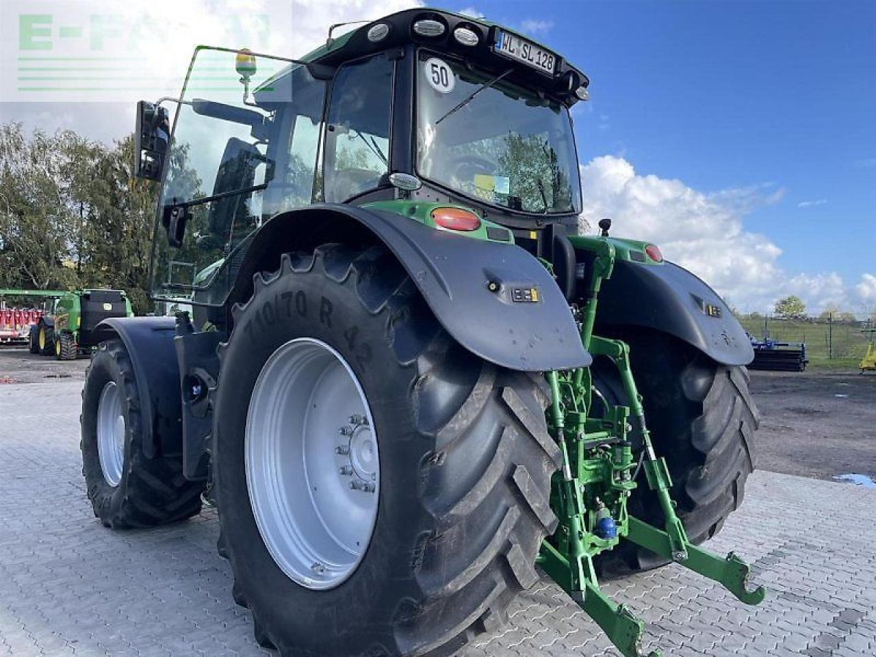 Tractor John Deere 6250r: foto 10