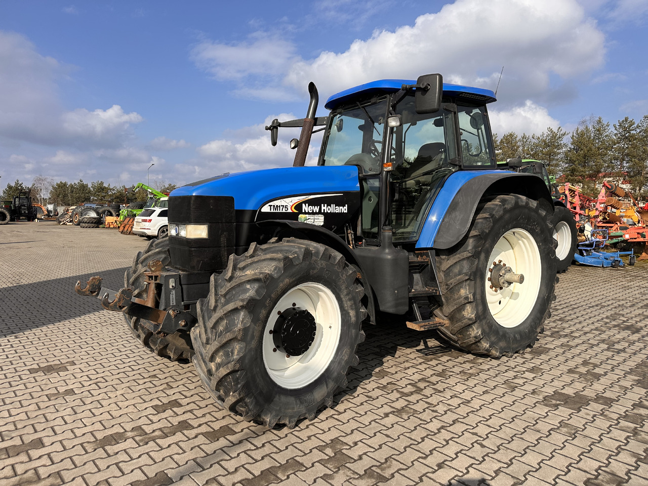 Tractor New Holland TM 175: foto 7