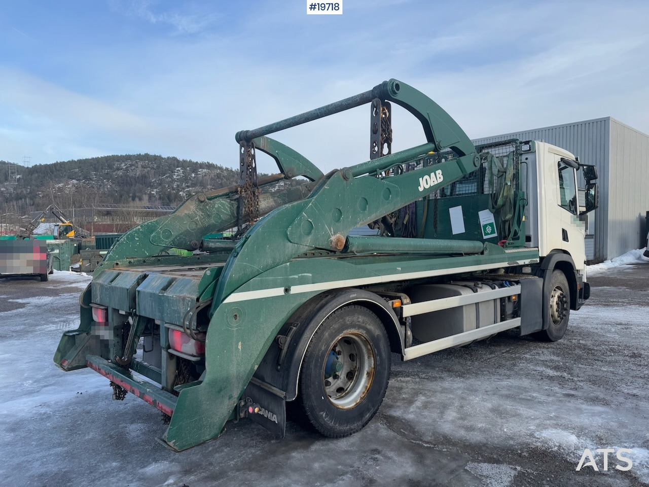 Camión portacontenedor de cadenas Scania P320: foto 6