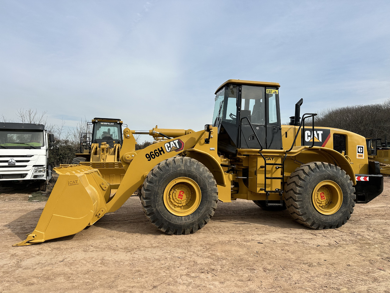 Cargadora de ruedas CATERPILLAR 966H: foto 10