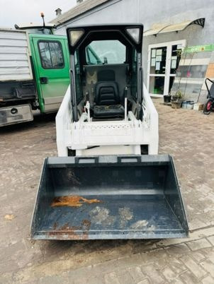 Leasing de Bobcat S100 Bobcat S100: foto 8